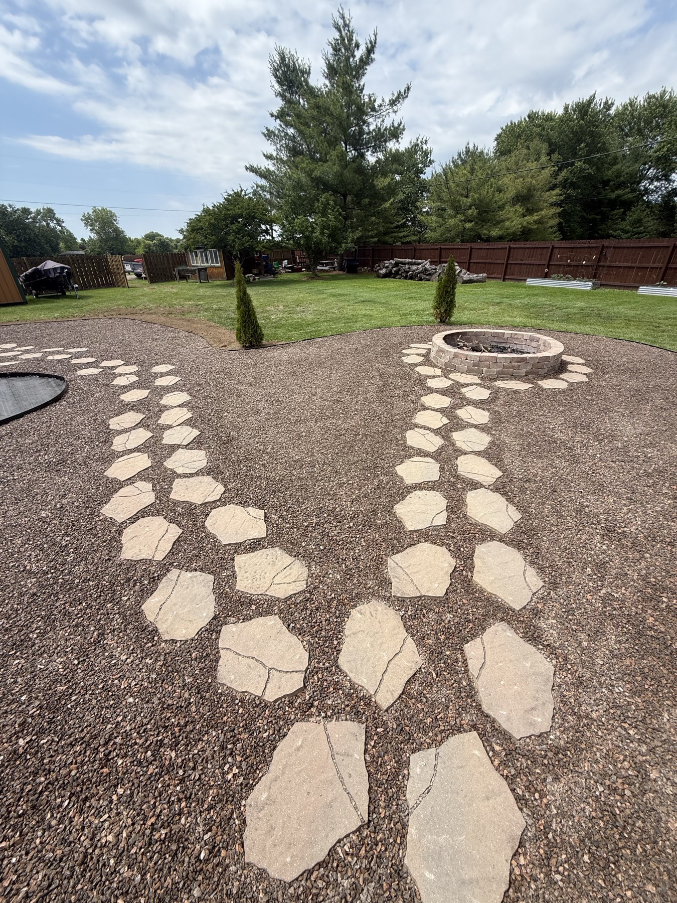 Richhart Lawncare work example 10